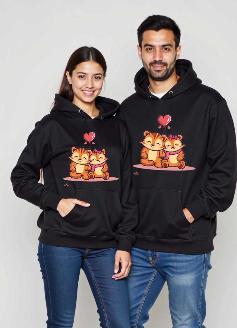 Jaipur Royal Romance – Matching Couple Hoodies with Rajasthani King & Queen Theme