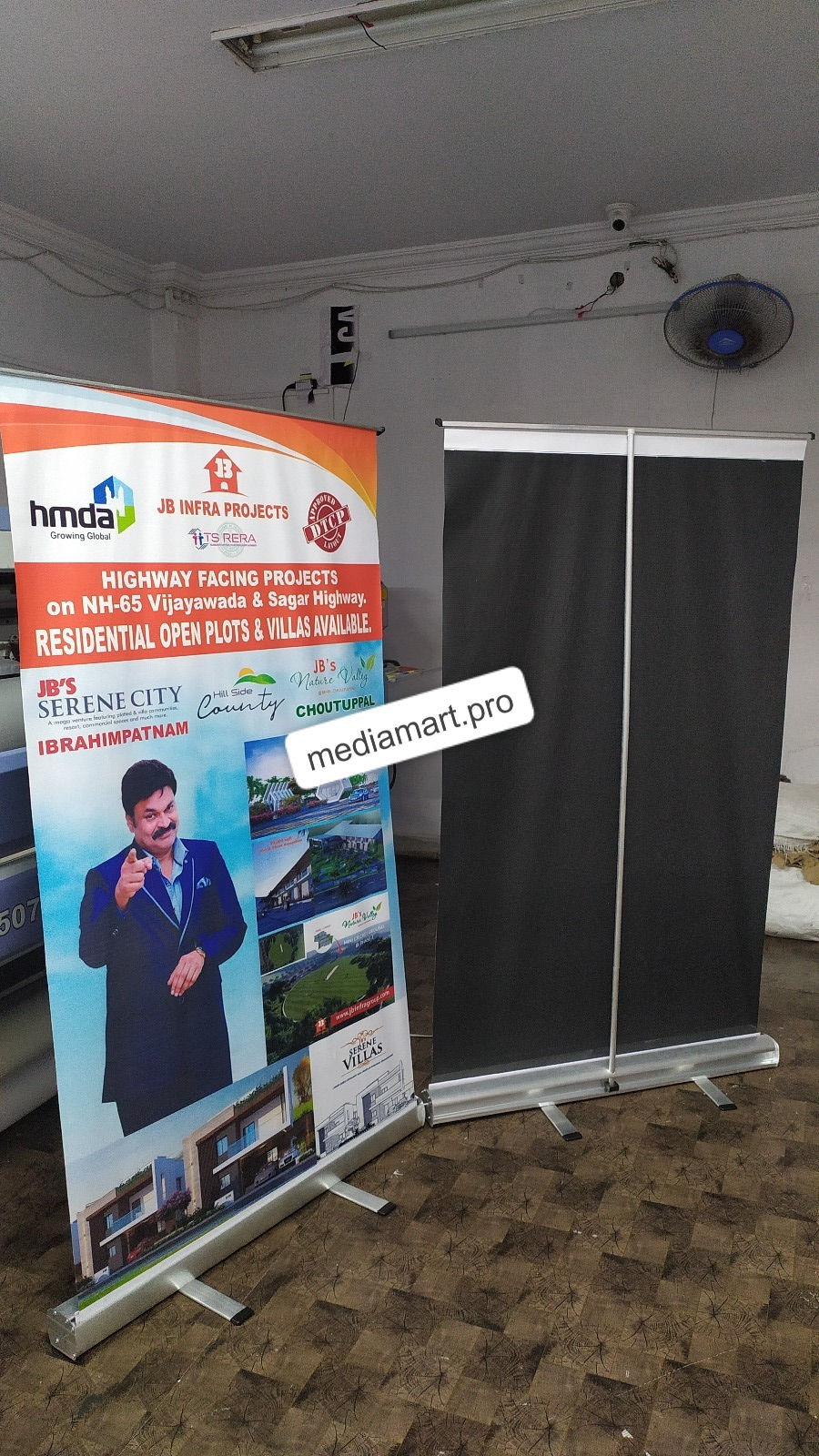 Affordable Roll-Up Standees & Banner Stands – Buy Online in Hyderabad