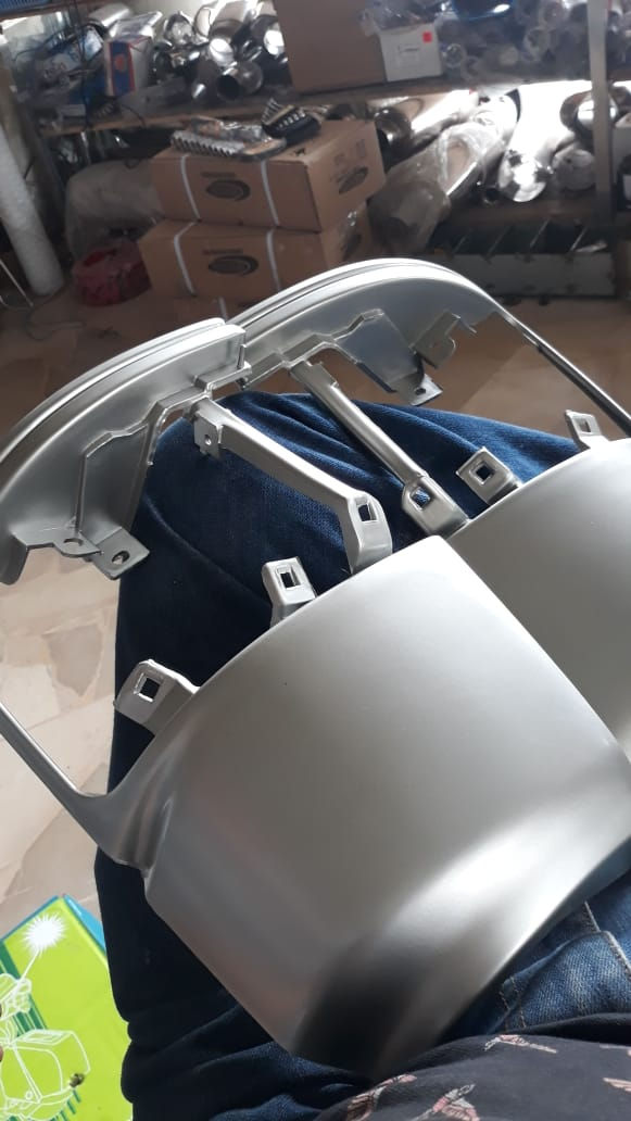 Mascarilla Lateral HINO FB 98