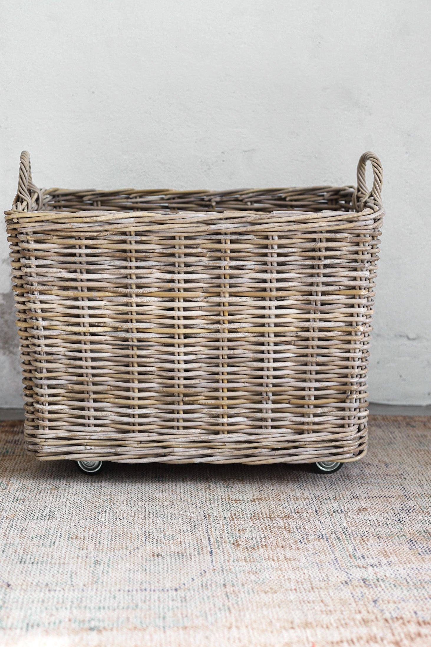 Basket on Wheels