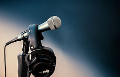 microphone-4759563_1280.jpg