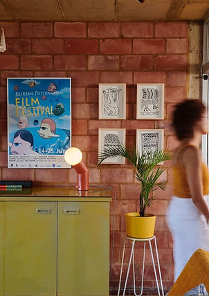 House and Leisure publication table lamp