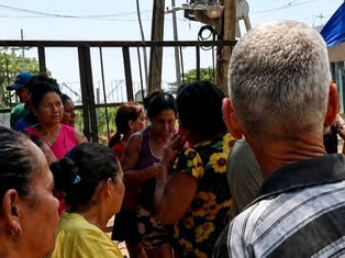 VECINOS DE GUANABACOA EXIGEN TRANSPARENCIA EN EL MANEJO DE RECURSOS ELÉCTRICOS