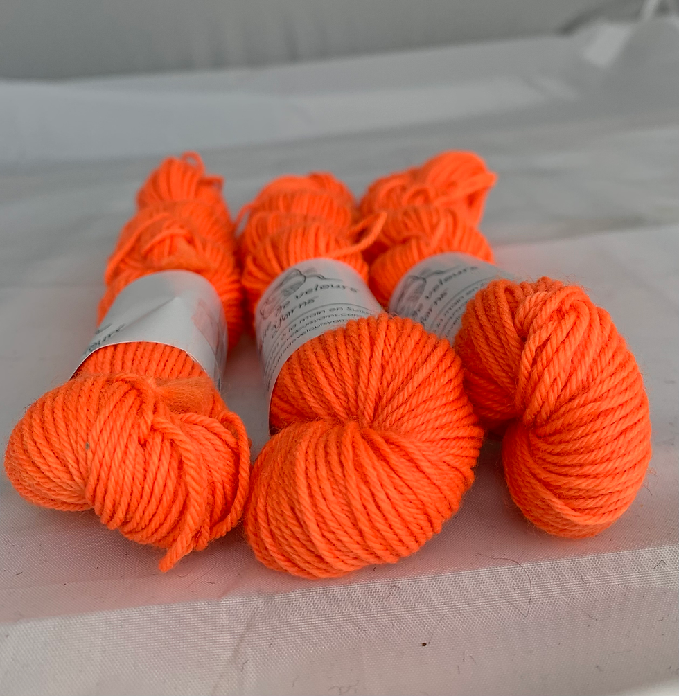 Miniature : CatNap - 75% sw mérinos 25% nylon MINIS