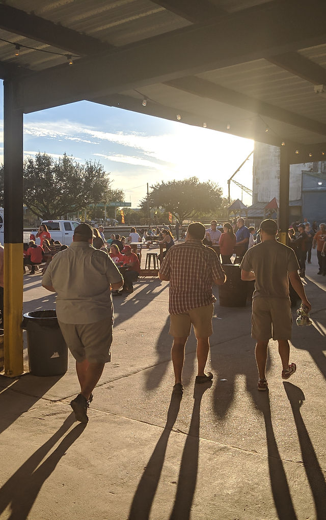 THE TAPROOM | No Label Brewery