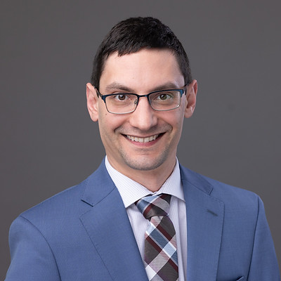 Darren Headshot.jpg