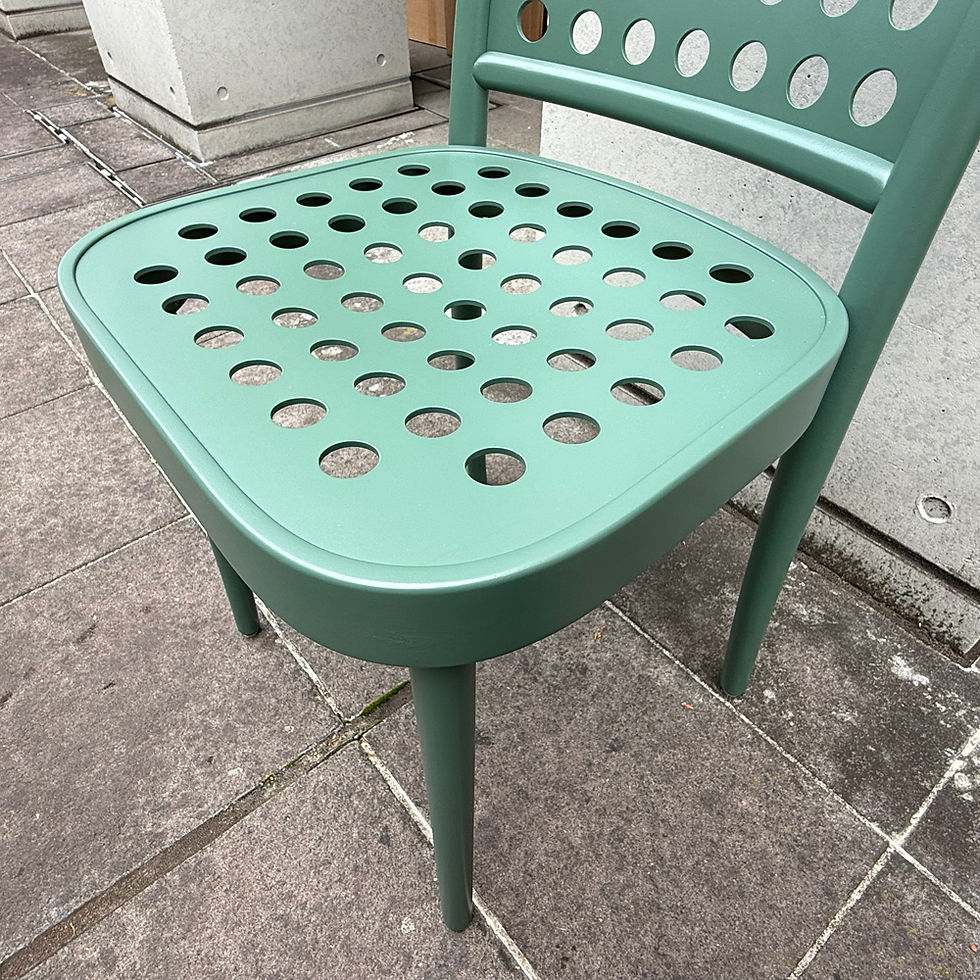 サムネイル： 【在庫1点限り】TON "chair 822" (311 822) Deep Green