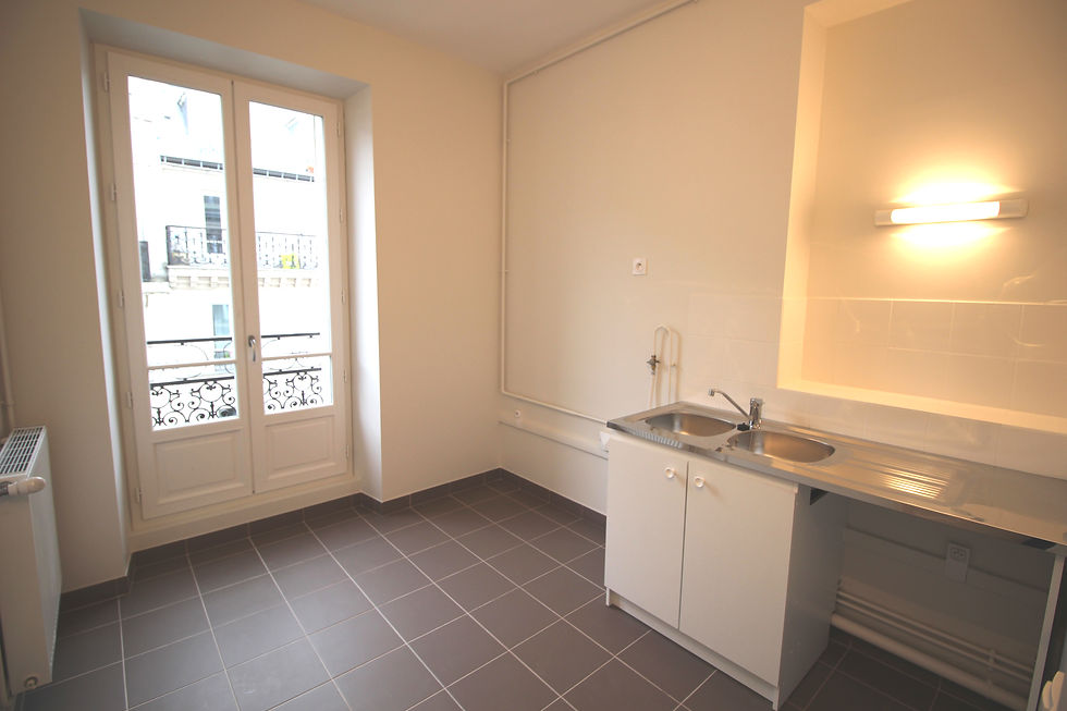 Immeuble rue Barbès, Paris