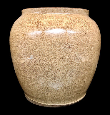 Edo Period Karatsu Vase (1603 - 1868)