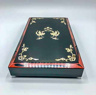 Lacquer Box with Mother of pearl