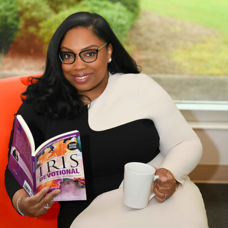 Empowering Moms: The IRIS Book Tour is Back and Better than Ever!