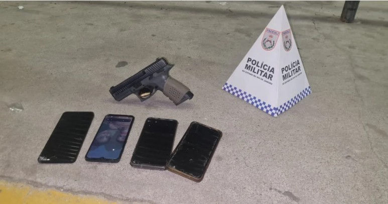 Perseguição e troca de tiros termina com morto em Niterói