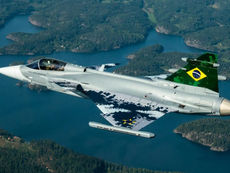 Em meio a tensões globais, Brasil reforça defesa aérea da capital com caças supersônicos 