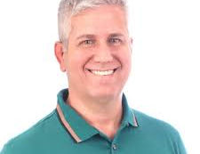 De “fantasma” da EMUSA a Subsecretário: Rodrigo Taxista é promovido na gestão Rodrigo Neves