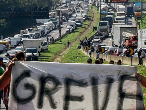 Caminhoneiros estão prontos para parar e pressionam governo Lula após disparada do diesel