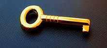 key-2510708_640.jpg
