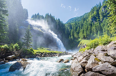 The Krimml Waterfalls in the High Tauern National Park, Salzburg 116790273 -® AdobeStock