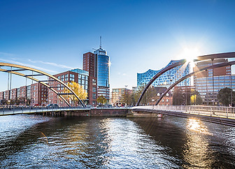 Hamburg - Germany 187228272 -® AdobeStock -À powell83.jpg