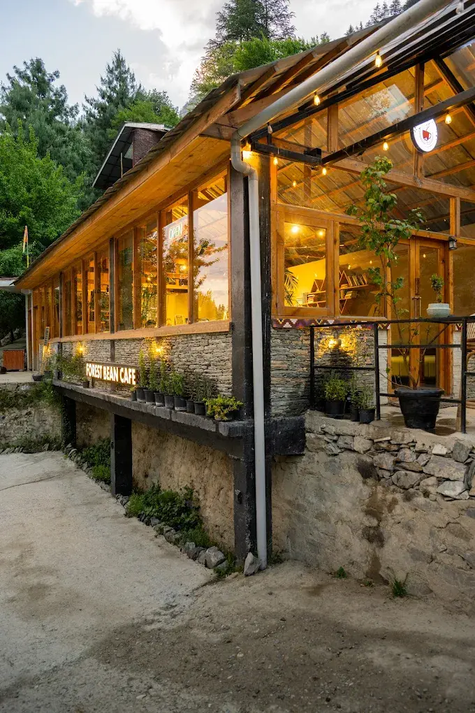 Forest bean cafe Jibhi outer