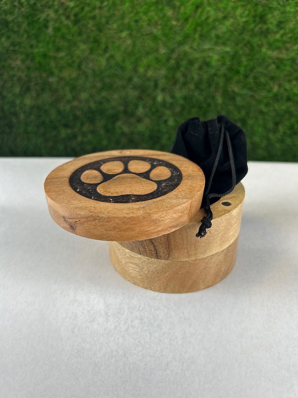 Thumbnail: Acacia wood