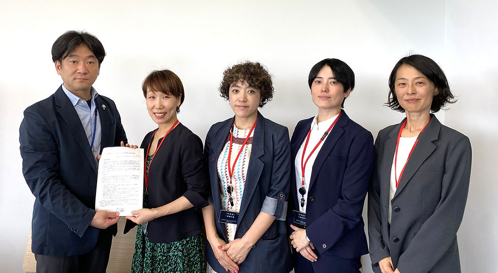 ジェンダーユニットは2日、外務省の坂口琢磨・総合外交政策局国連課長および喜多洋輔・国際協力局国際保健戦略官を訪問し、国連改革(UN80)に関する提言書を提出するとともに、意見交換を行いました。