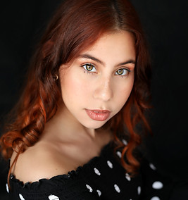 Nicole.jpg