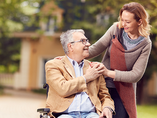 Ecco come il caregiver può conciliare le sue ferie con i permessi ex L.104, deputati all’assistenza del familiare
