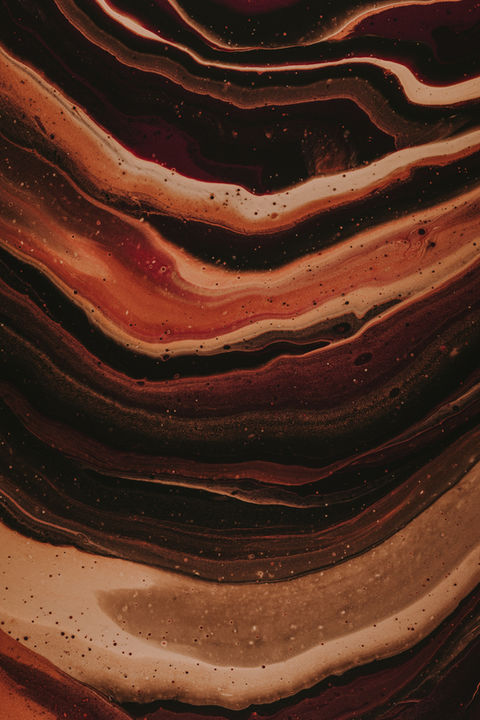 Formulation de boissons sur-mesure, laboratoire R&D et innovation sensorielle. Développement de cocktails premix, apéritifs sans alcool, boissons pâtissières végétales, cafés signature, thés et assemblages botaniques, eaux infusées et boissons fonctionnelles.