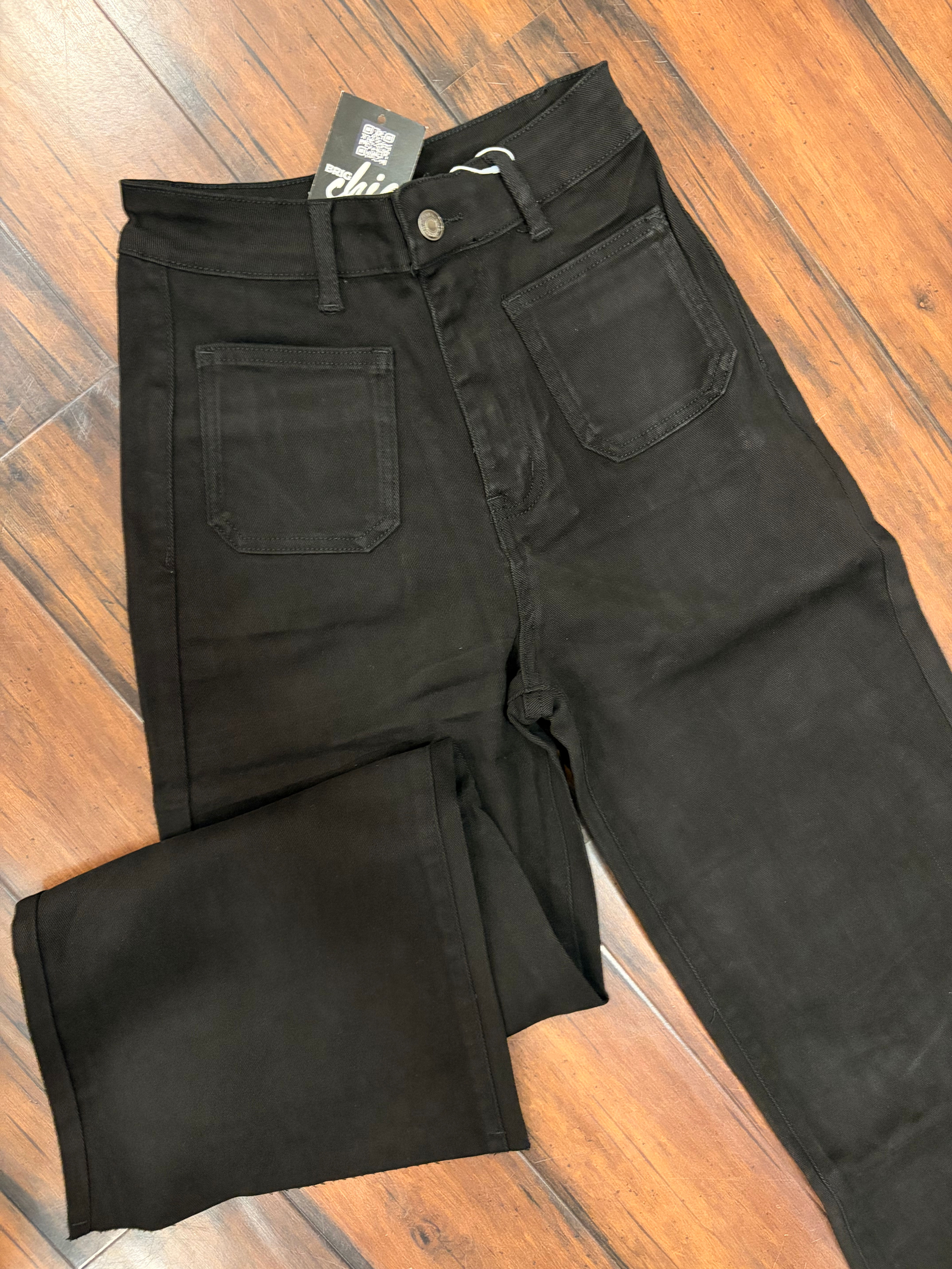Front Pocket Stretch Wide Leg Denim Jeans