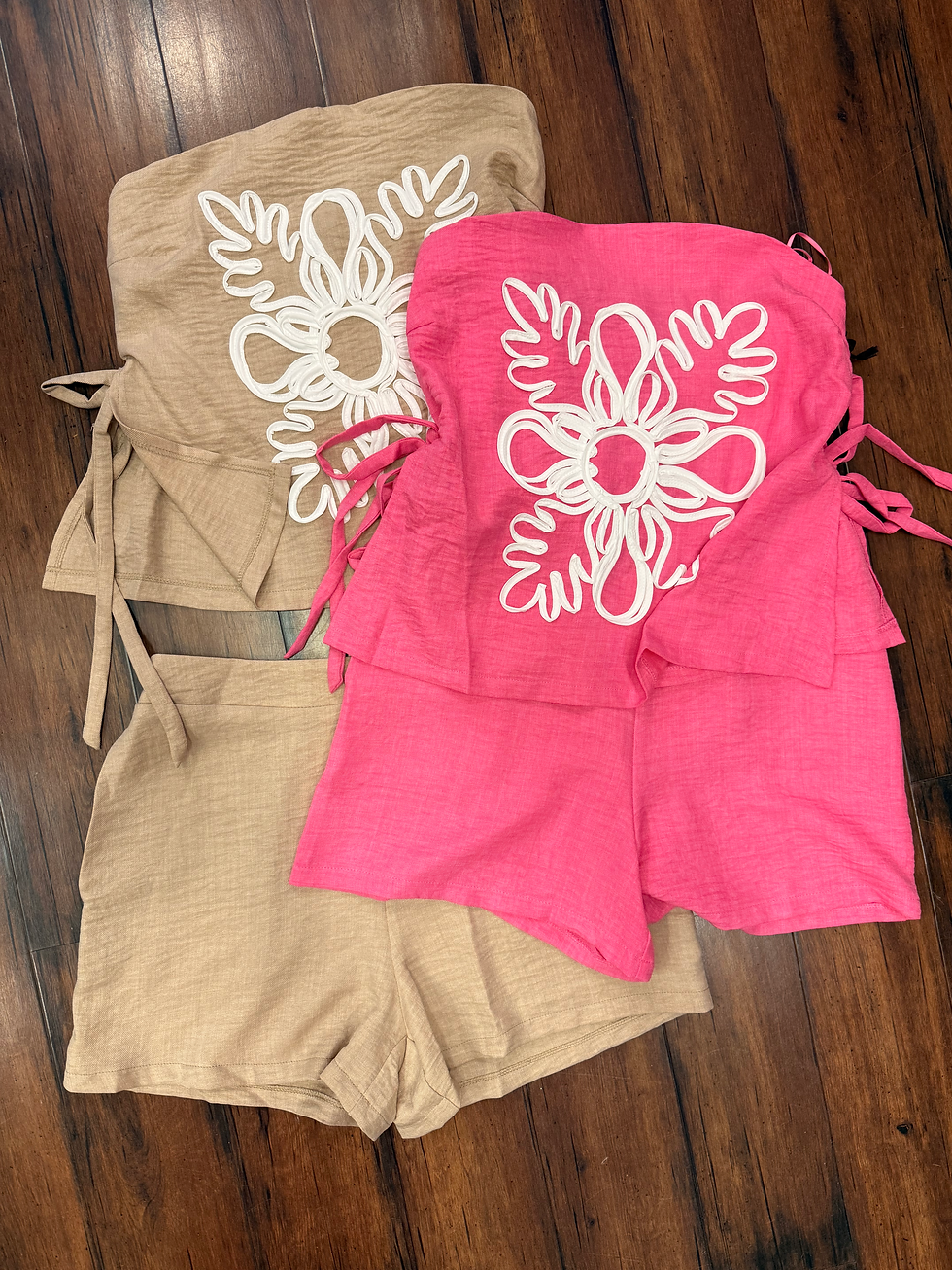 Thumbnail: Floral Reef Shorts