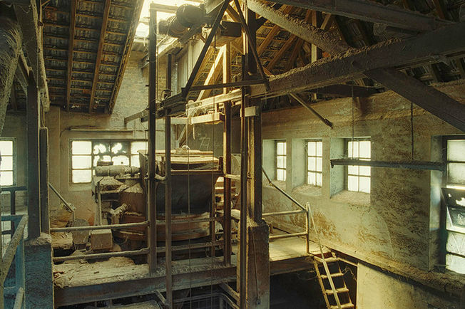 Kodak Motion Picture Film Vision 3 250D Apollon 14K High Quality Scan