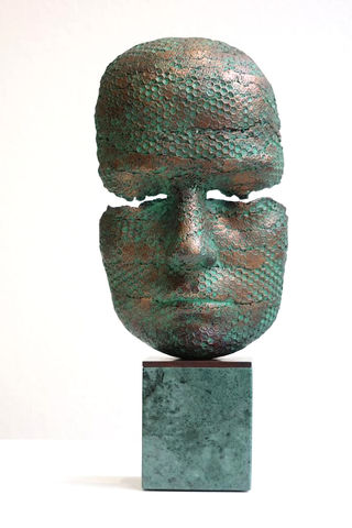 Petra Vlachynská - bronzové fragmenty lité do ztraceného vosku