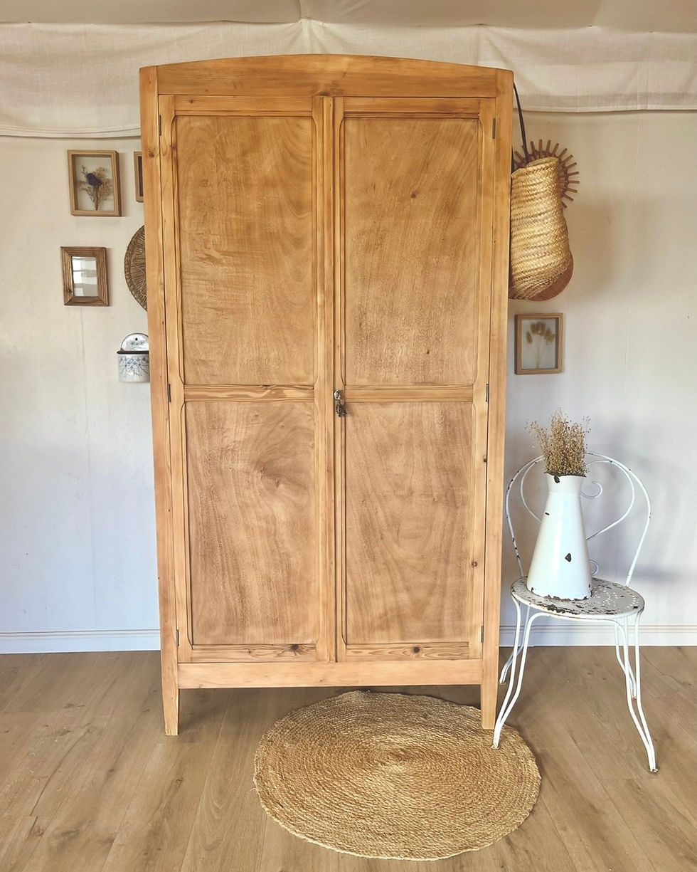 Miniature : Armoire Parisienne et sa lavande 