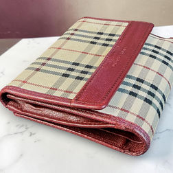 Burberry Classic Nova Check Compact Bifold Wallet with Leather
