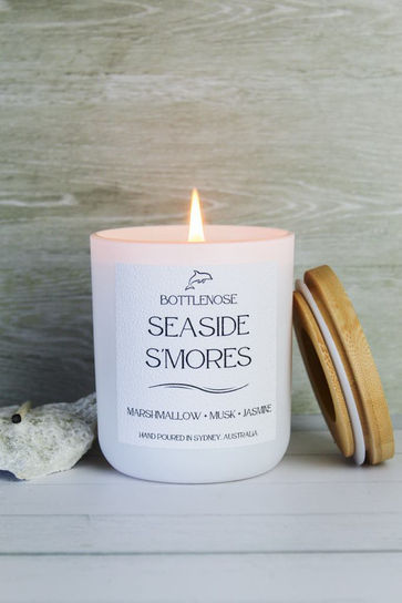 hand poured soy candle