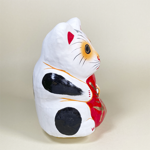 多摩張り子 ダルマ抱き招き猫 | アトリエガング ATELIERGANGU