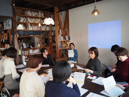 哲学カフェ@ラウンジ・カド『ケアって何だろう?』を開催しました。