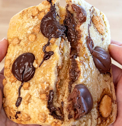 imgi_37_309596731_550207903574595_125601