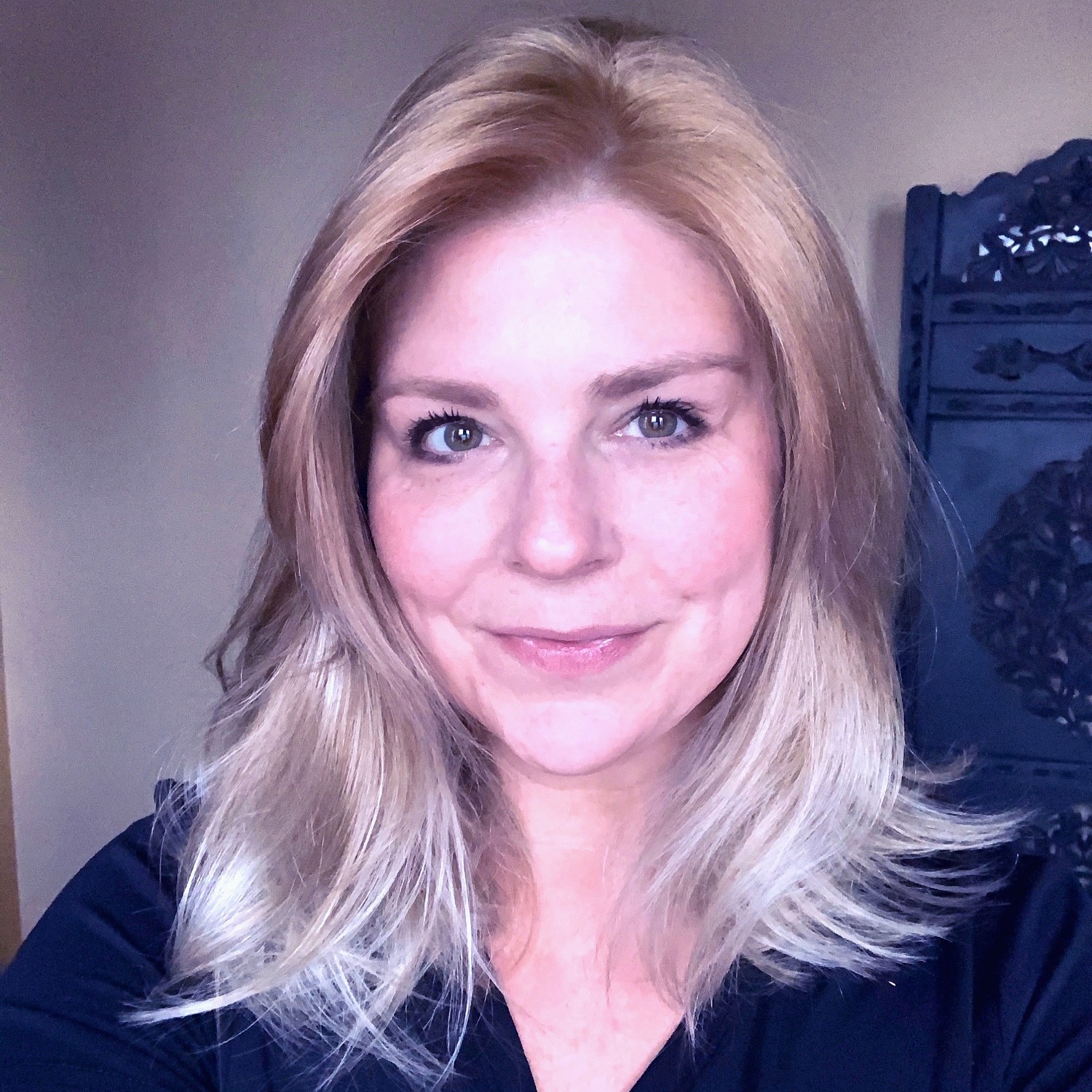 Writer: Leslie Jouroyan