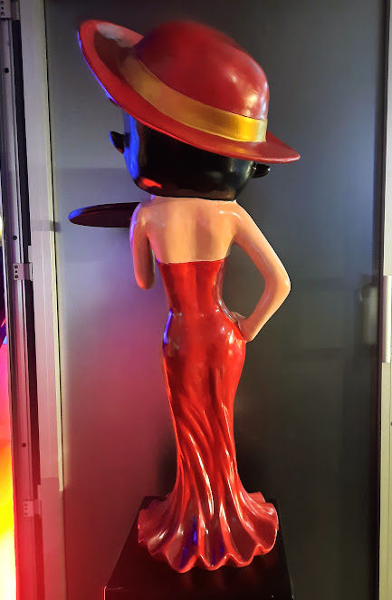 Miniatura: Betty Boop alt. 90cm