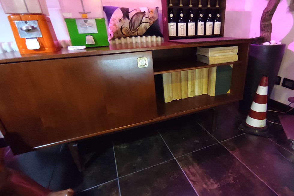 Miniatura: Sideboard di Georges Coslin anni 60