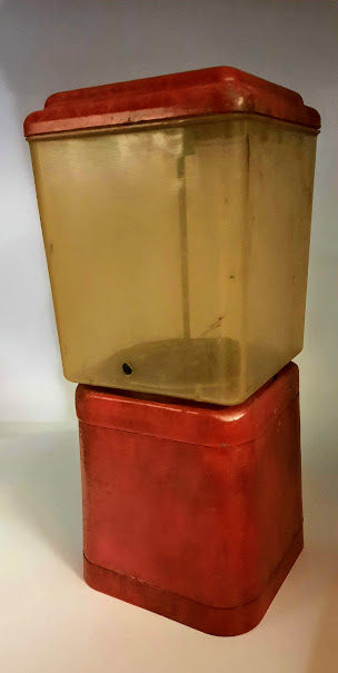 Miniatura: Distributore caramelle anni 70