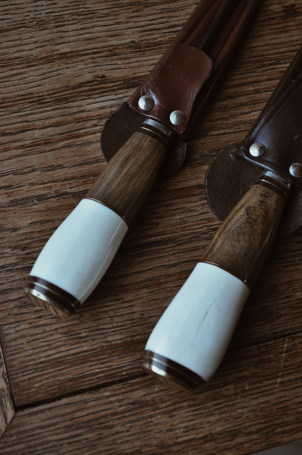Thumbnail: Cuchillo Individual en Madera y Hueso