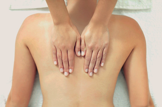 Back massage therapy_edited_edited.jpg