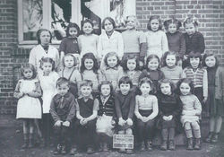 DESGENETAIS 1951