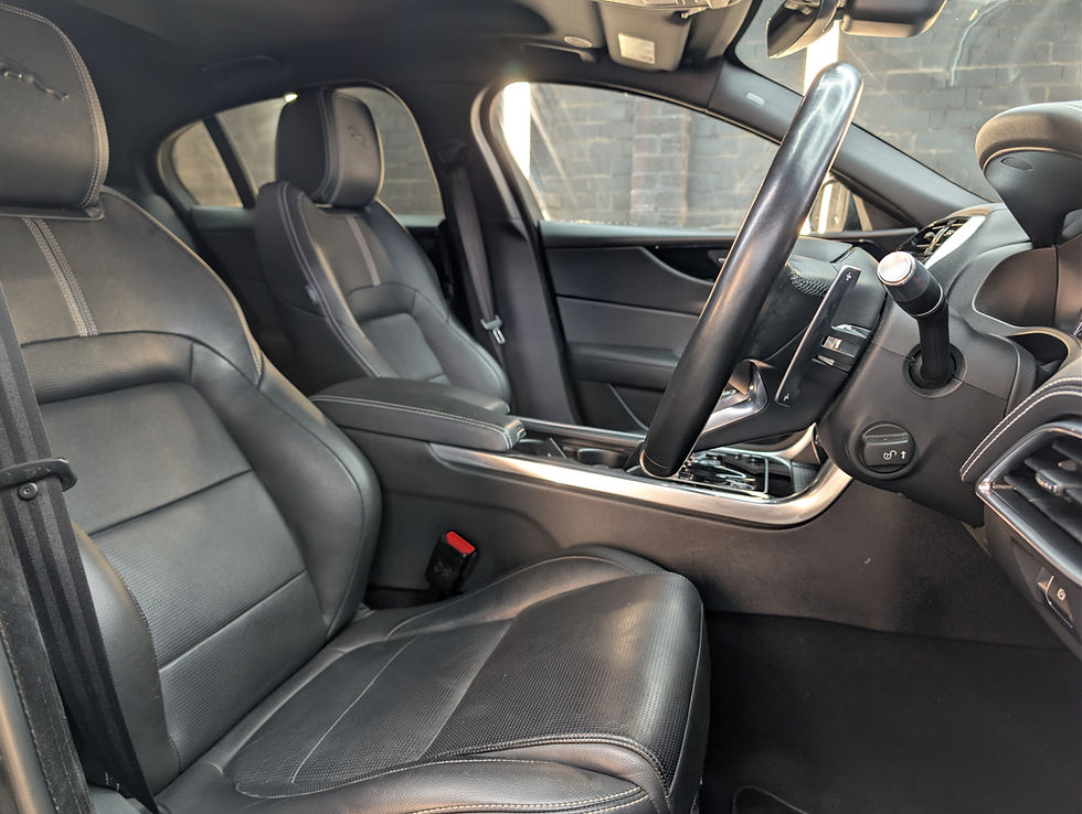 Thumbnail: Jaguar XE R-dynamic