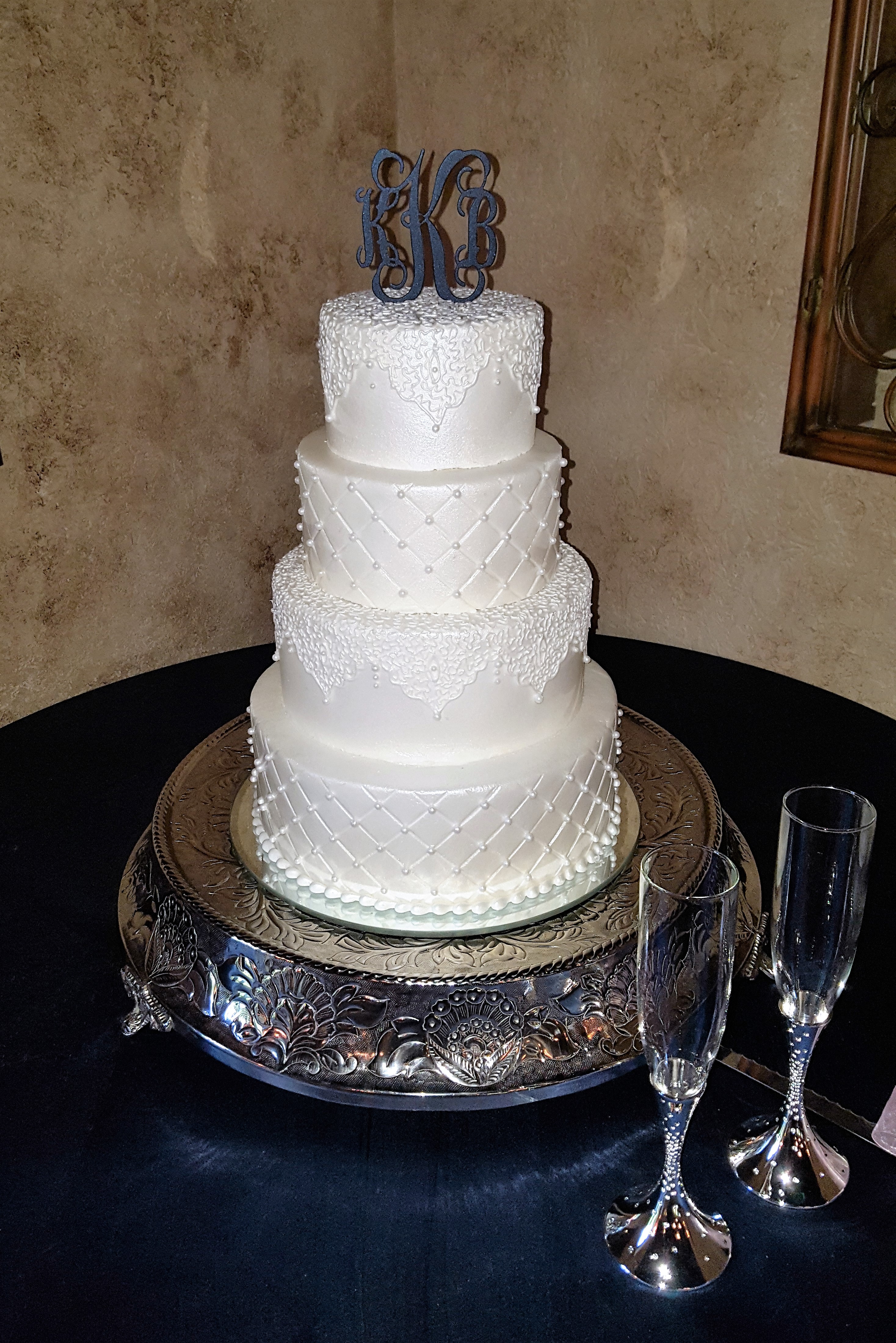 4 Tier Round