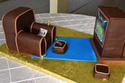 Chair and TV, Grooms cake