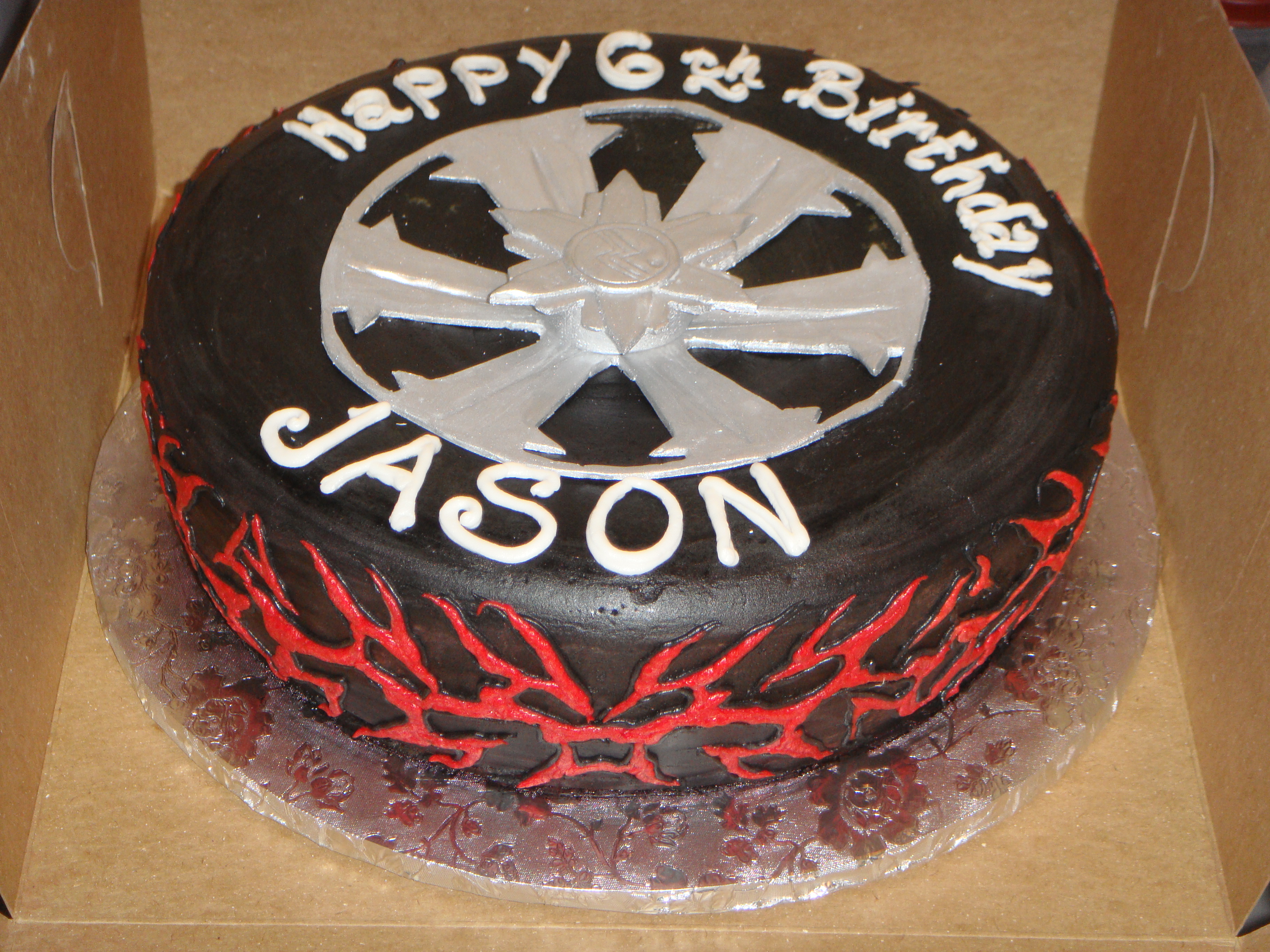 Racing tire