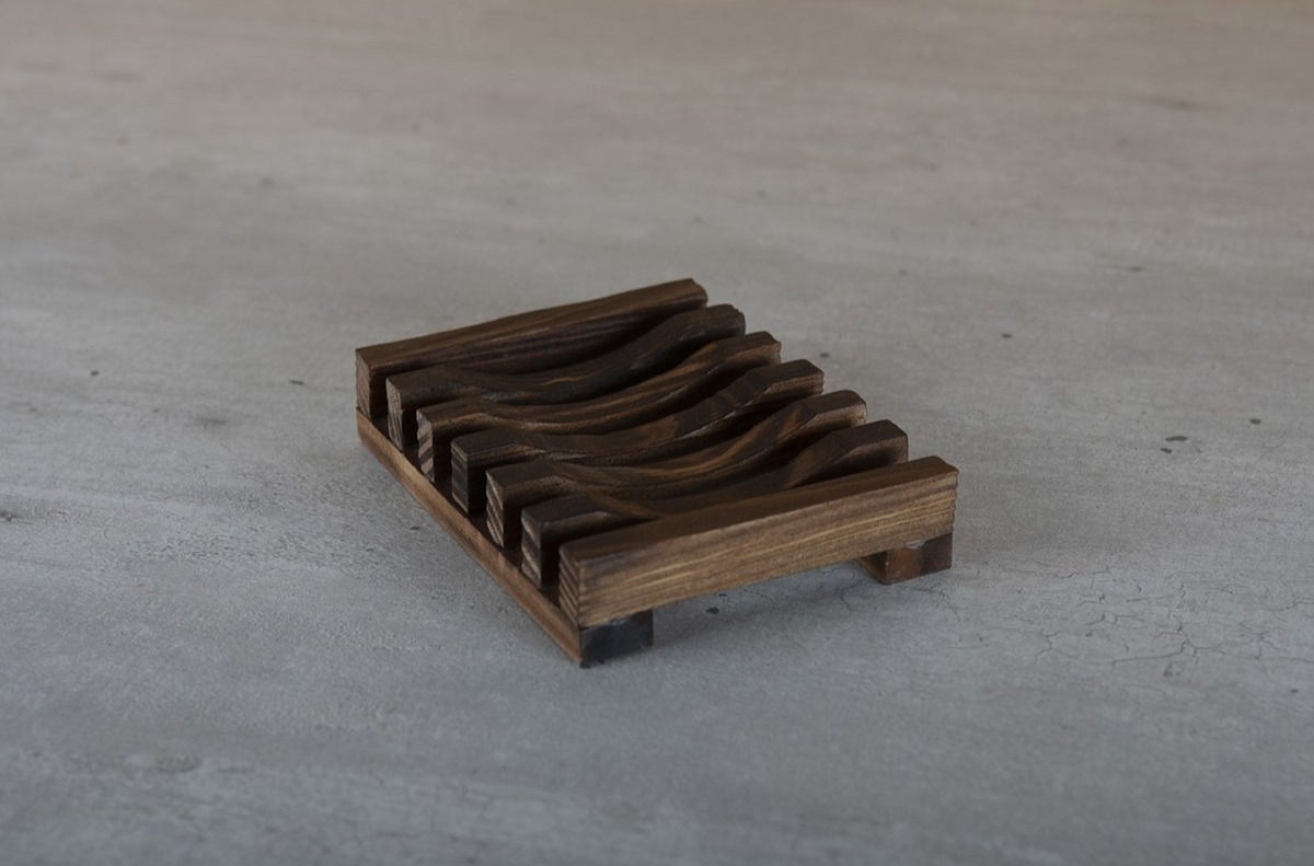 Handseifenunteralge aus Holz